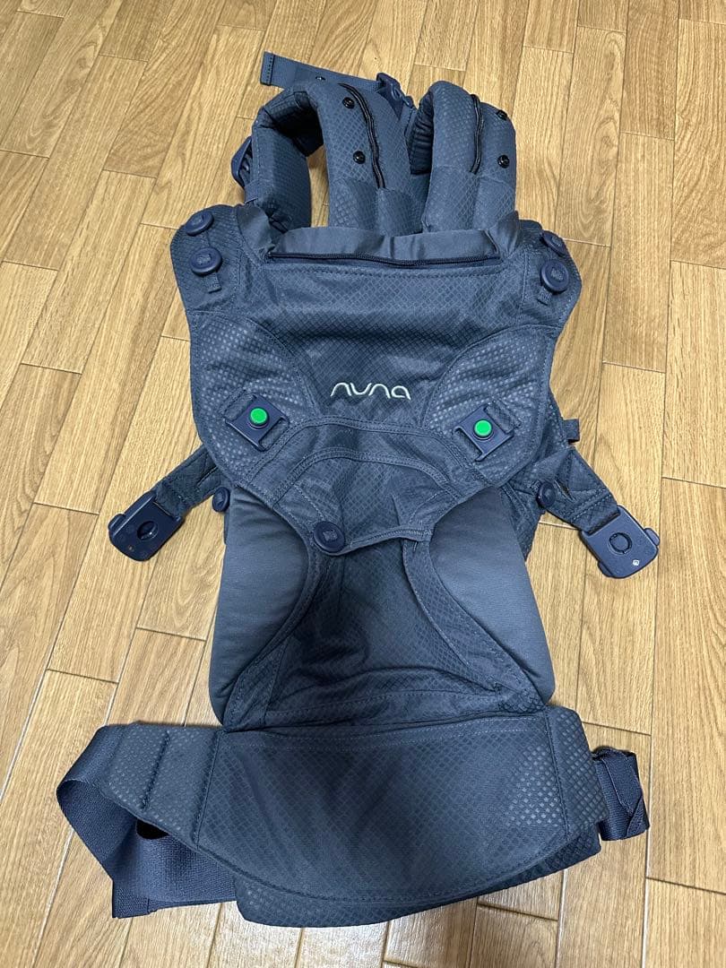 nuna カドルクリック 抱っこ紐