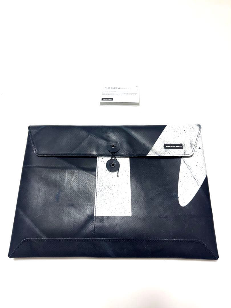 未使用 フライターグ FREITAG スリ一ブ PCケ一ス タブレットケ一ス