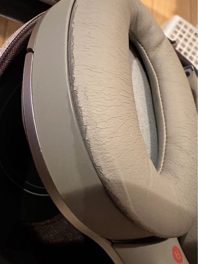 未使用品SONY  ワイヤレスノイズキャンセリングヘッドホンWH-1000XM