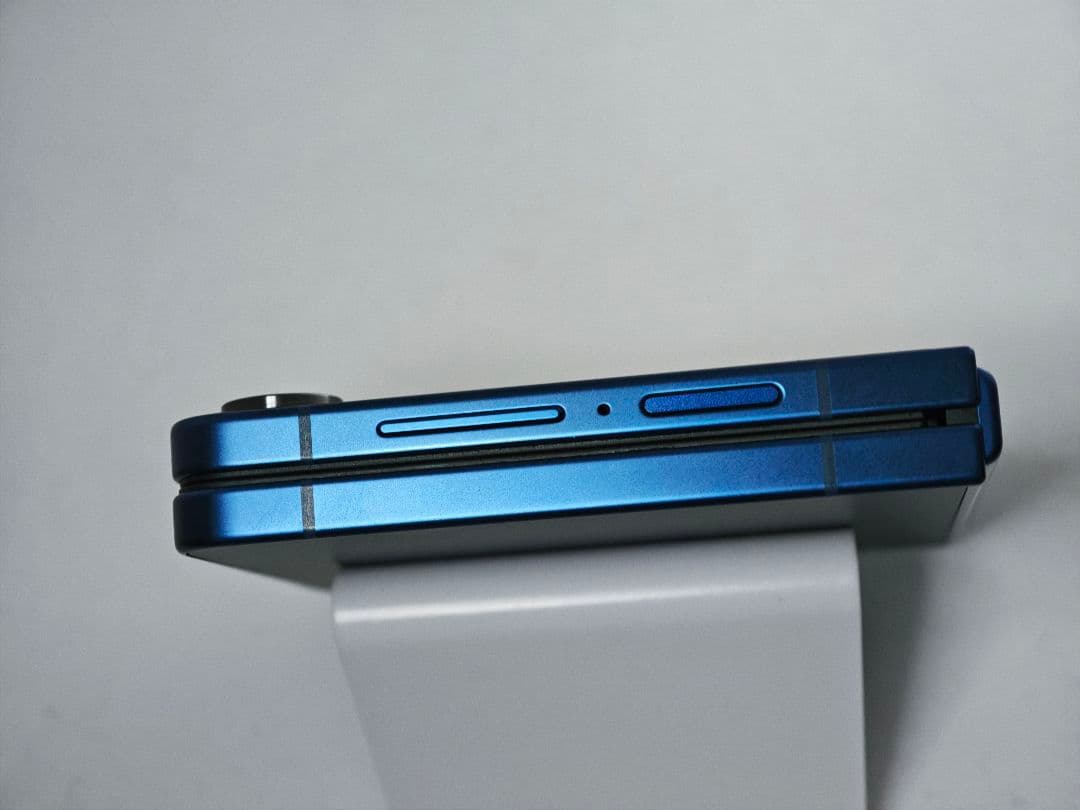 【美品】Galaxy Z Flip7 ブルーシャドウ 256GB 韓国版