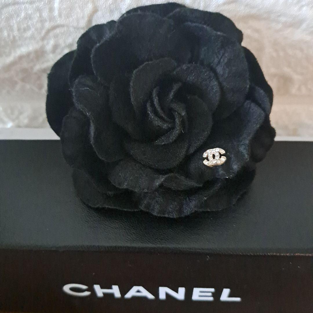 CHANEL シャネル　ブローチ　コサージュ　ノベルティ　ヘアクリップ