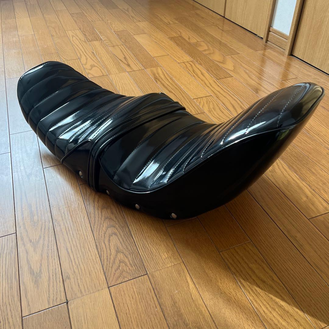 Z1 Z2 エナメルチョビ三段タックロールシート　シートヒンジ、ラッチ付き　美品