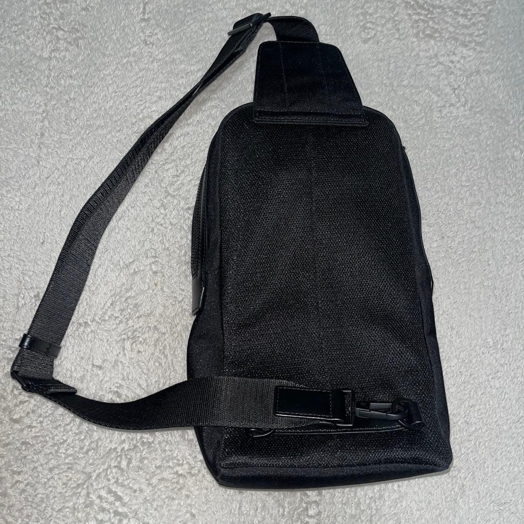 【美品】Paul Smith ボディバッグ ブラック ポールスミス