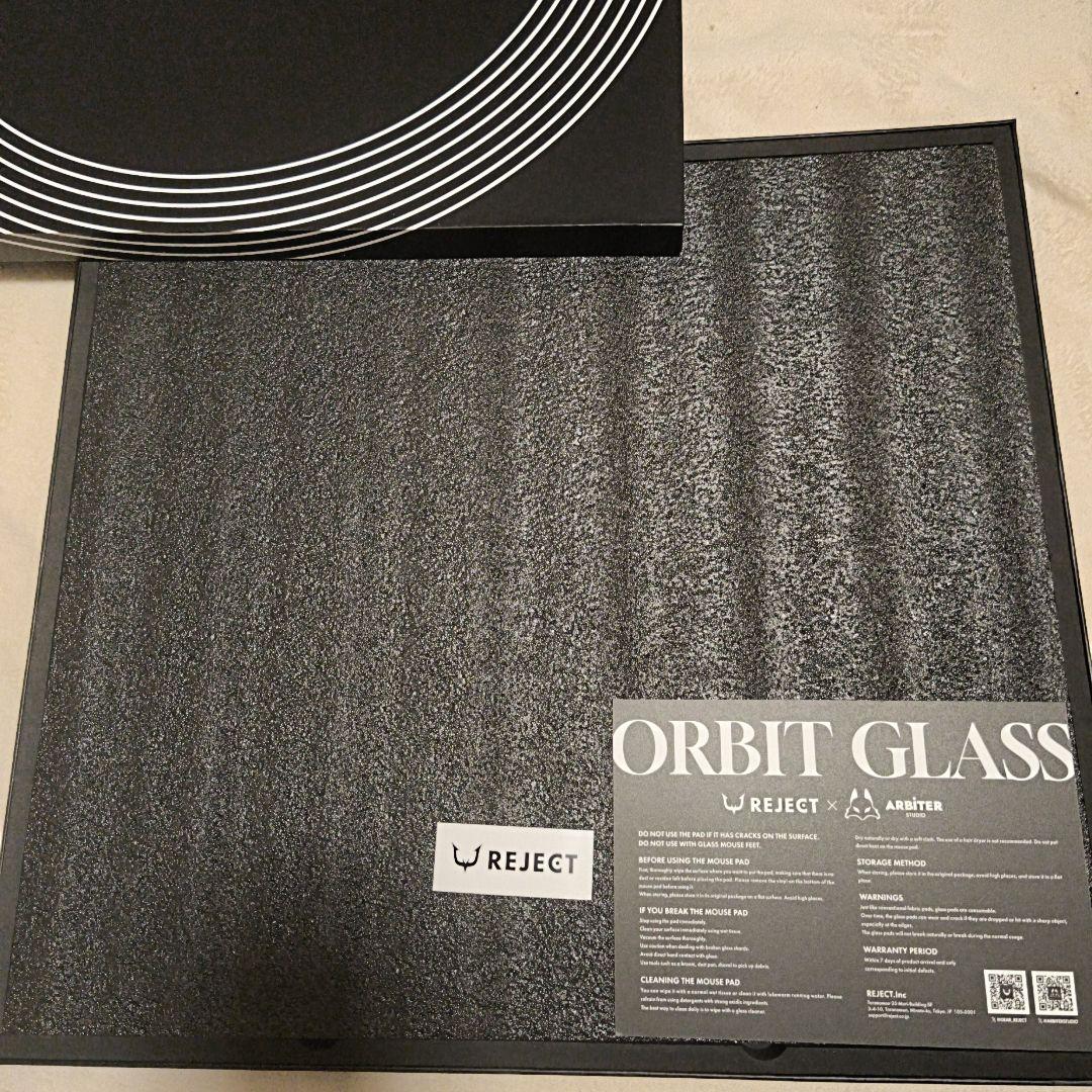 極美品　REJECT Orbit Glass ガラスマウスパッド