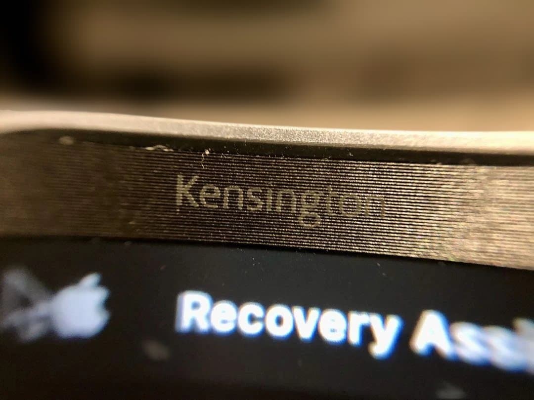 【極美品】MacBook Air 2025 (Early) 16GB/256GB