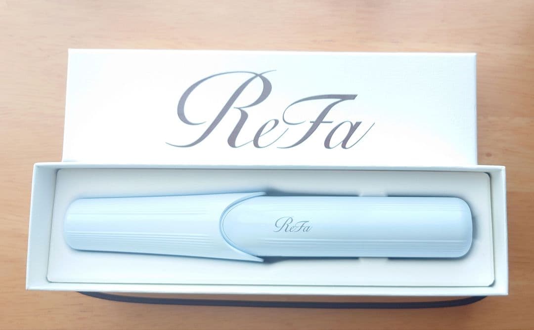 リファ ReFa　フィンガーアイロン ST　ホワイト
