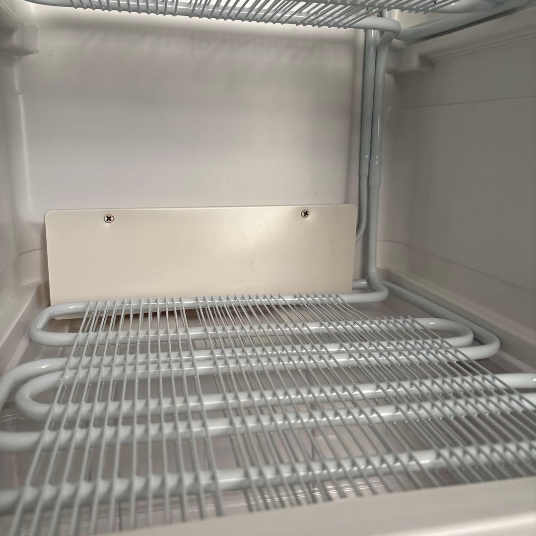 Grand Line 1ドア冷凍庫 シルバー 右開き