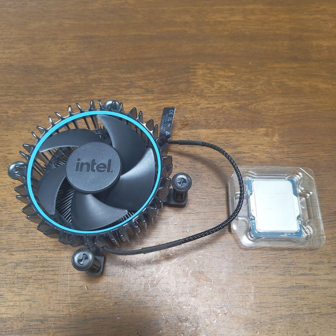 Intel Core i3-12100F + クーラー　LGA1700