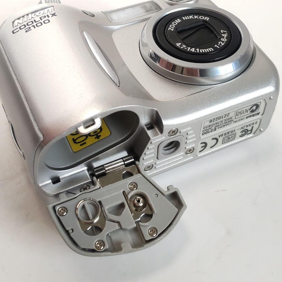 動作確認済み ニコン COOLPIX 2100 オールドコンデジ デジカメ