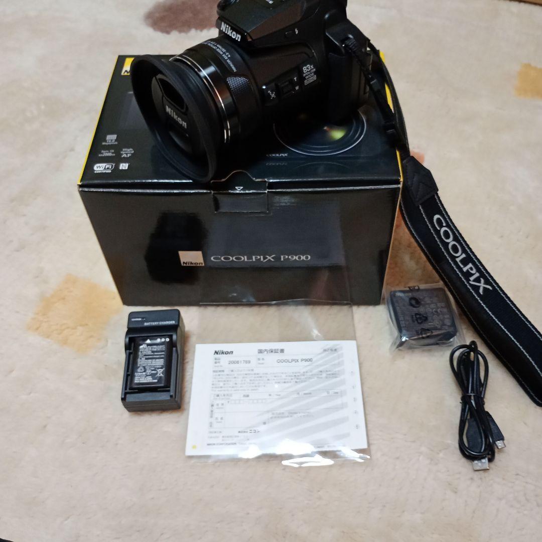 ニコン　COOLPIX P900 未使用に近い！　送料込み！