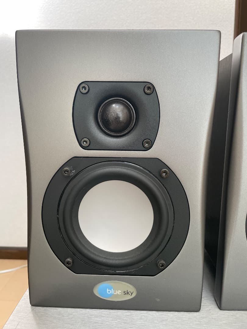 BlueSky MEDIA DESK 2.1 モニタースピーカー