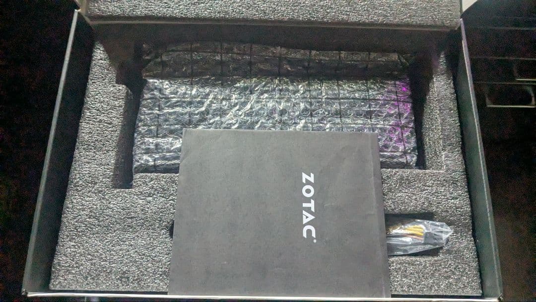 グラフィックボード・グラボ・ビデオカード ZOTAC GEFORCE GTX 1080 Ti 11GB AMP!