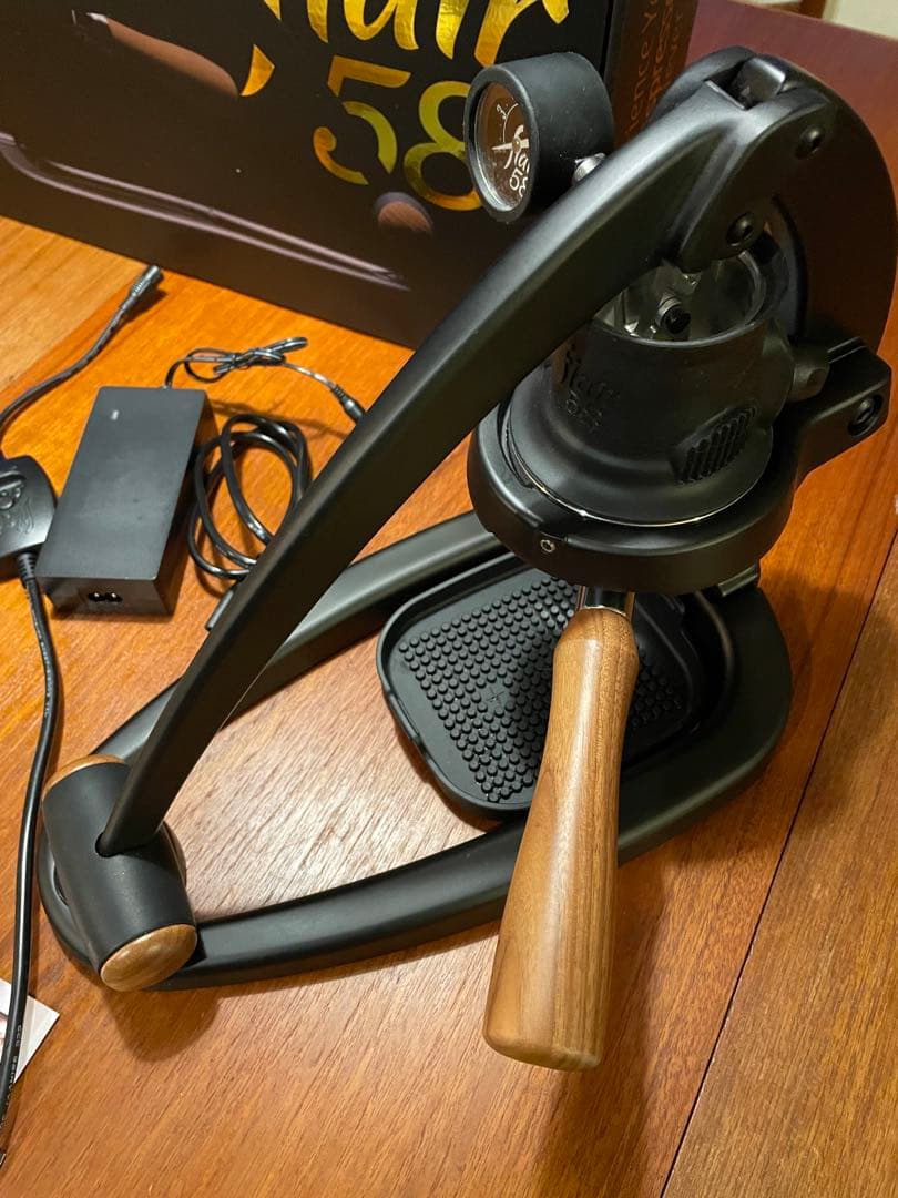 ra 27 Flair58Plas (電気式) エスプレッソマシン