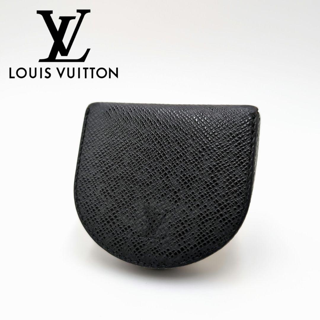 ルイヴィトン　タイガ　キュベット　小銭入れ　ケース　ブラック　レザー　黒