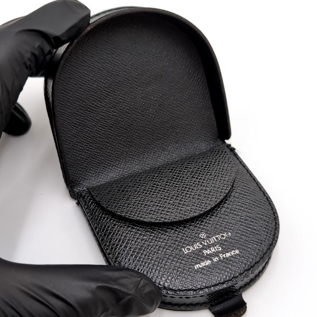 ルイヴィトン　タイガ　キュベット　小銭入れ　ケース　ブラック　レザー　黒