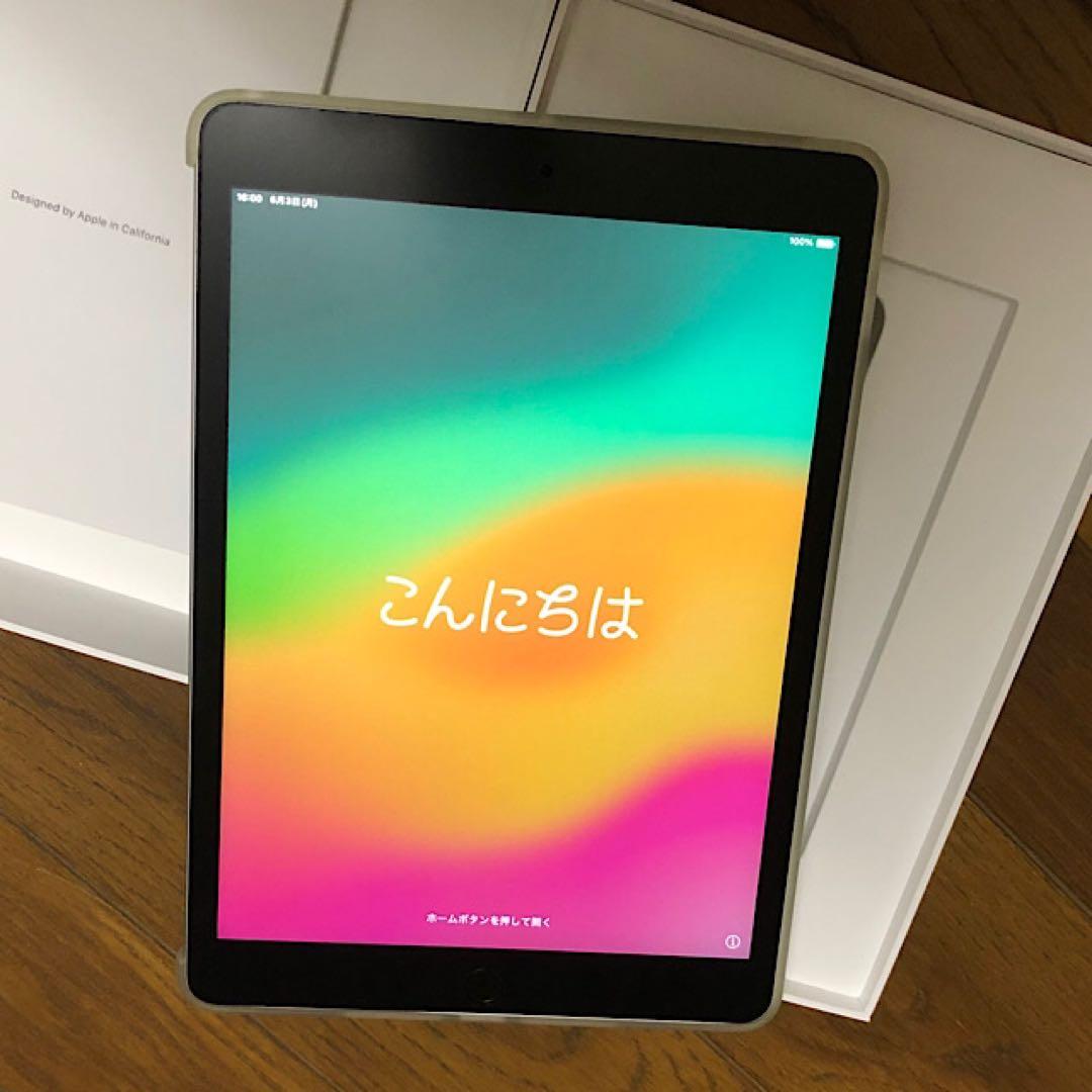 Apple iPad 第9世代 10.2インチ 本体　シルバー