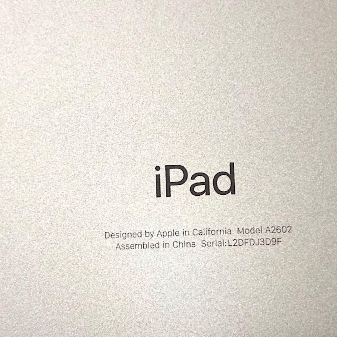 Apple iPad 第9世代 10.2インチ 本体　シルバー