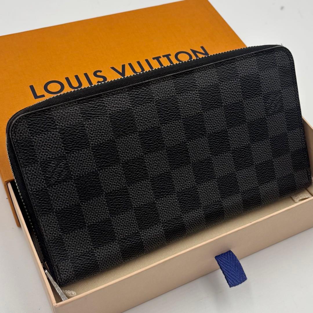 美品　ルイヴィトン　ダミエ　グラフィット　ジッピー　オーガナイザー　長財布　69