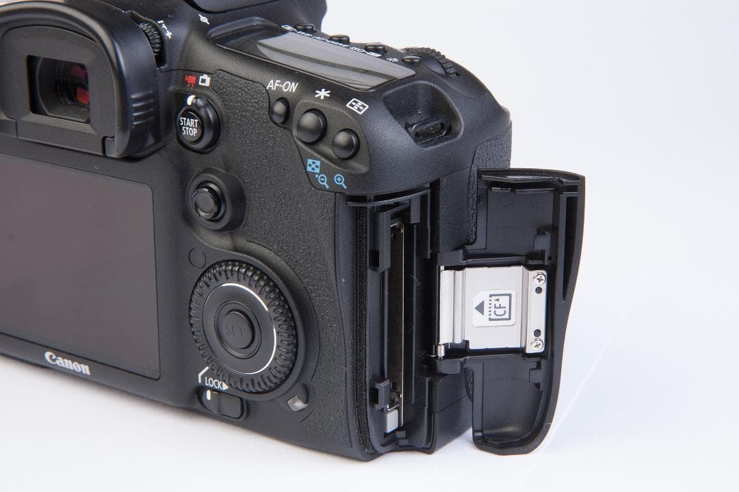 キヤノン CANON EOS 7D ボディ 元箱　付属品セット