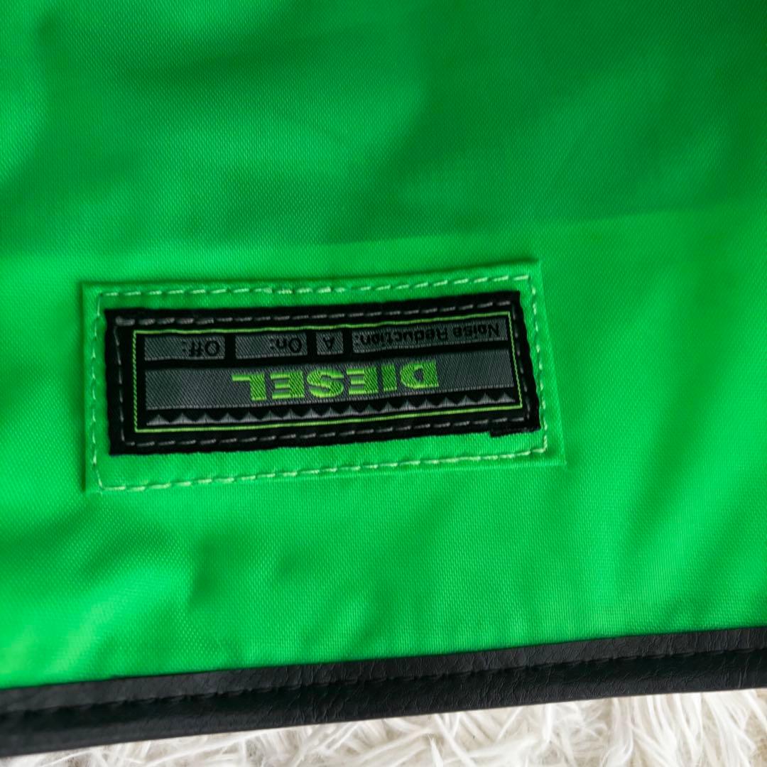 DIESEL✨大容量メッセンジャーバッグ　レザーナイロン　カモフラ　刻印　y2k