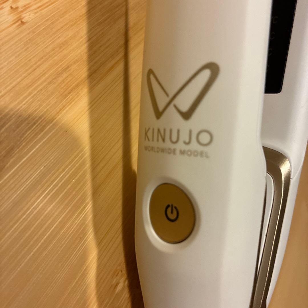 KINUJO ストレートヘアアイロン DS200 ホワイト　【美品】