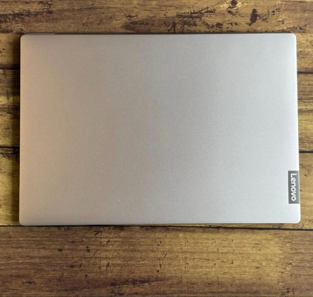 Lenovo ノートパソコン本体 シルバー