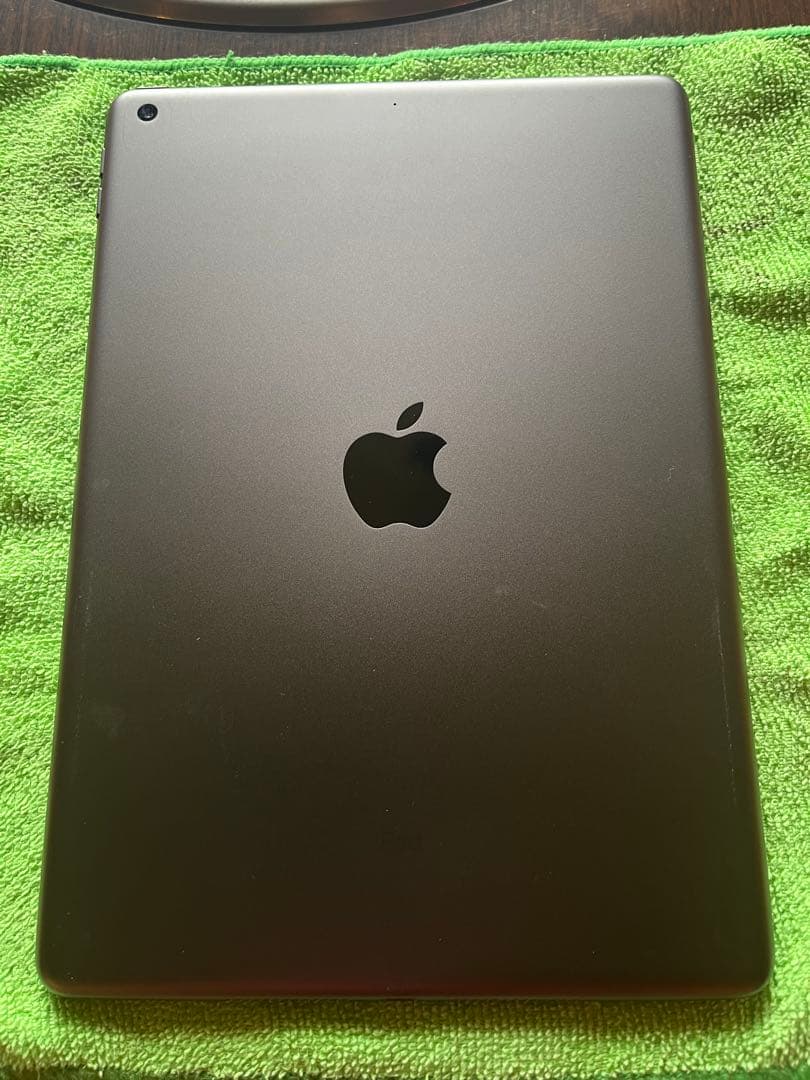 iPad 第9世代　64GB アイパッド