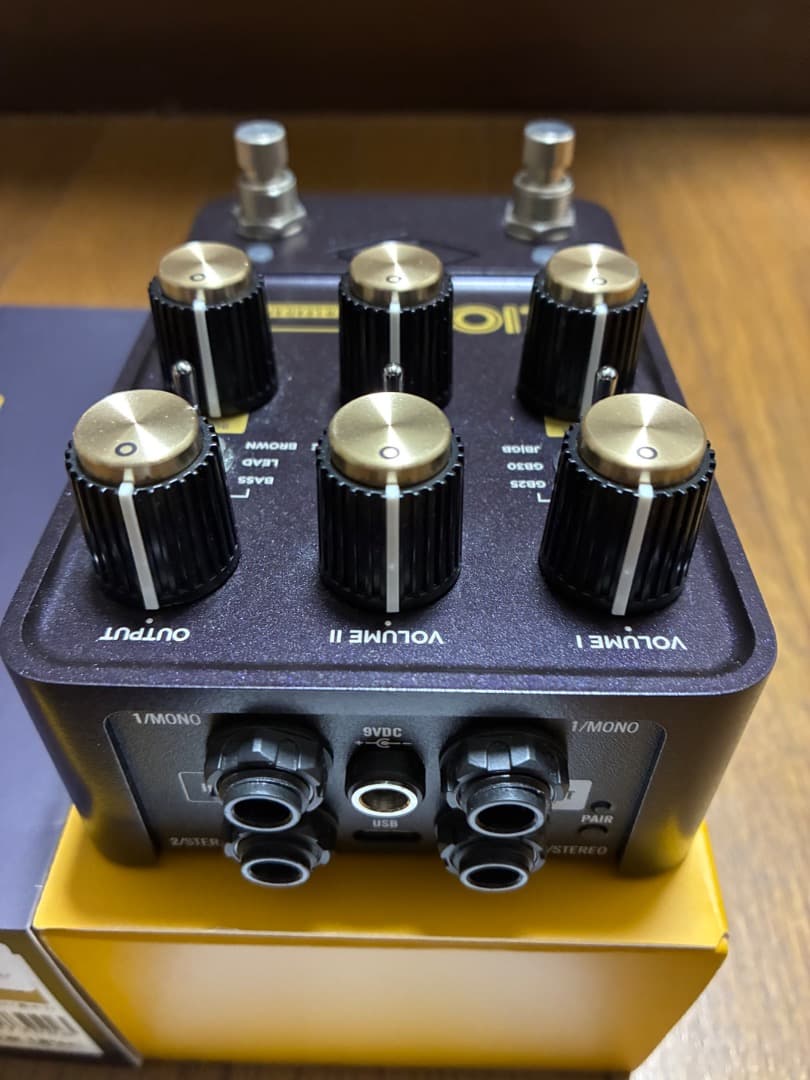 【新品同様】UAFX LION 68 SUPER LEAD ギターエフェクター