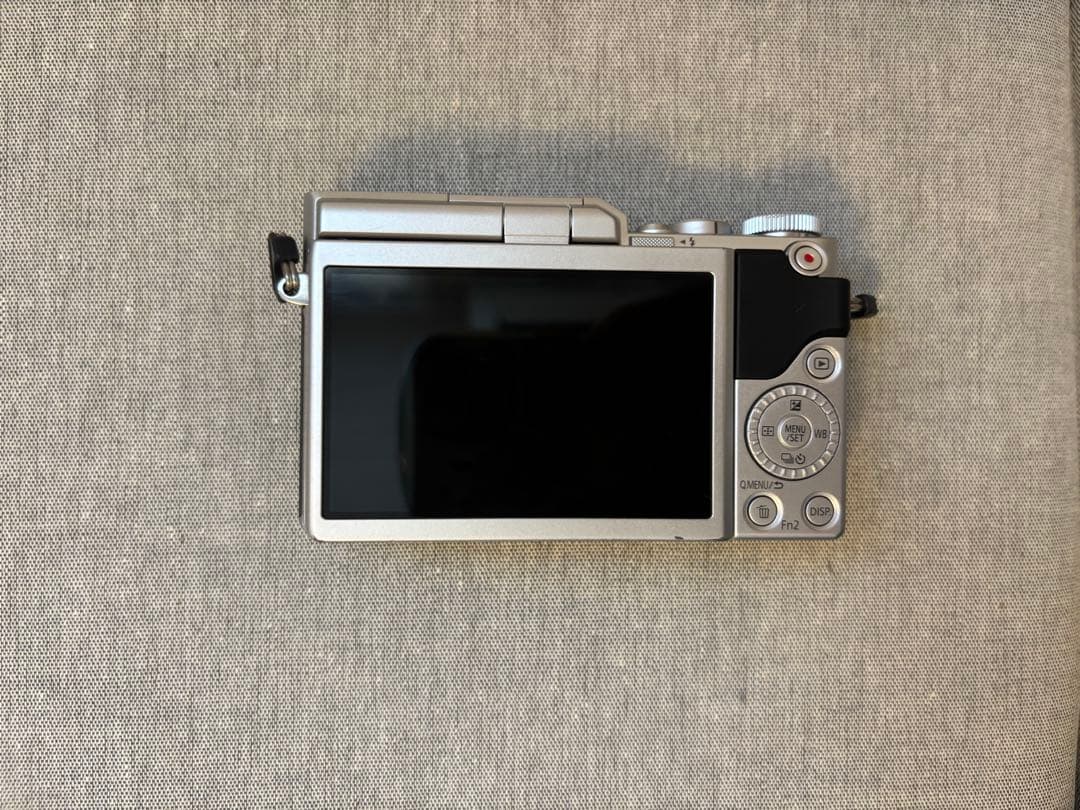 LUMIX DC-GF9 ミラーレス一眼カメラ 交換レンズ　H-H025 付き