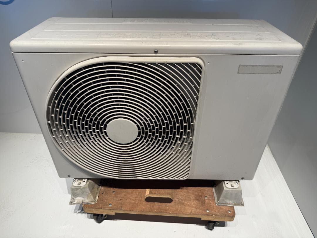 169　TOSHIBA　2019年製エアコン　14～16畳用　整備済み