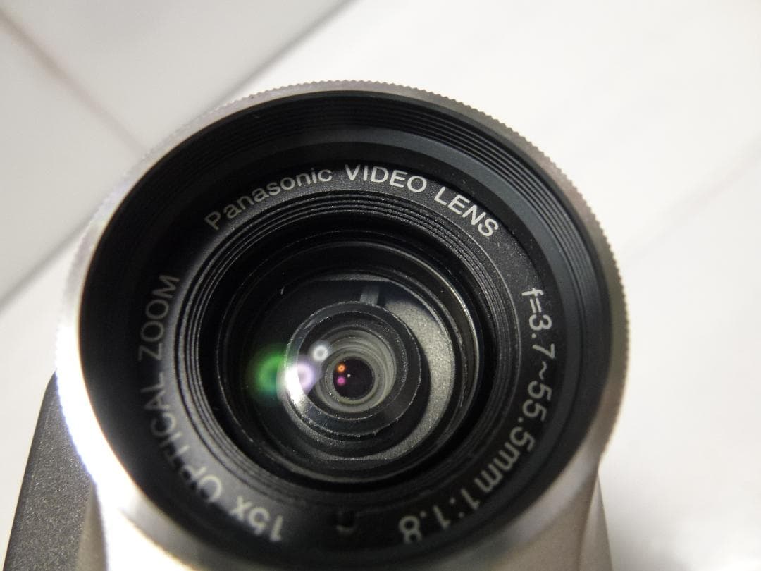 希少　動作品　美品Mini DV　パナソニックビデオカメラ　NV-C5　大人気