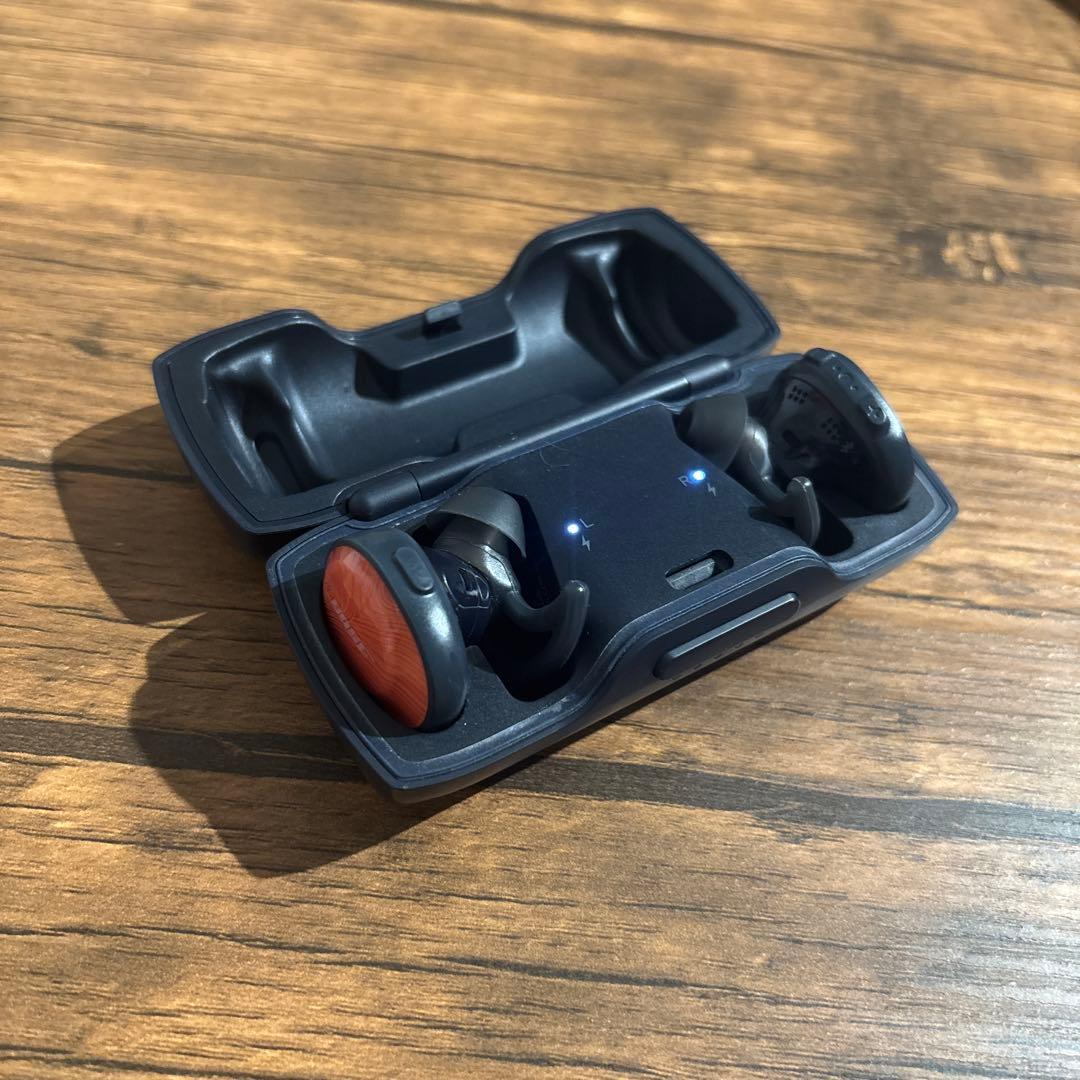 BOSE ワイヤレスイヤフォン ブラック 充電ケース付き