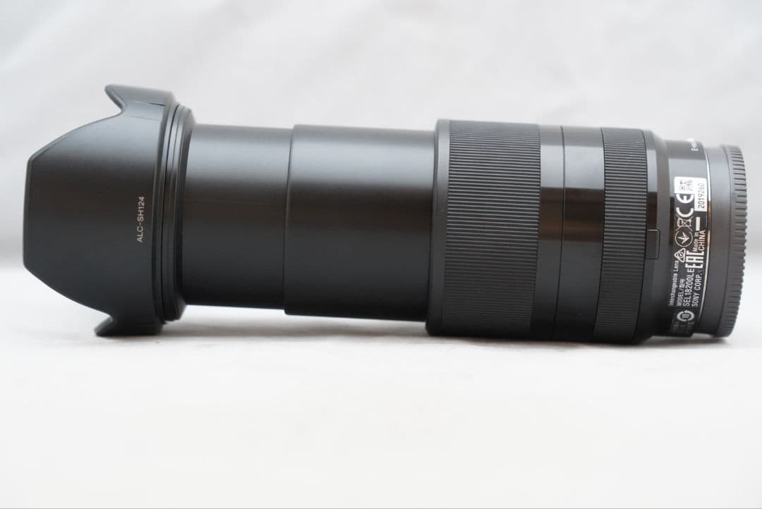 ソニー E 18-200 3.5-6.3 OSS LE　 SEL18200LE