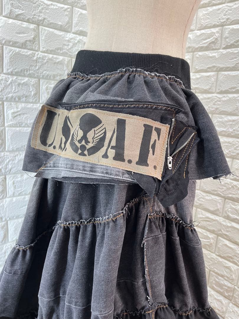 n*a様 リメイクデニム　MA-1 くすみブラックロングフリルスカート