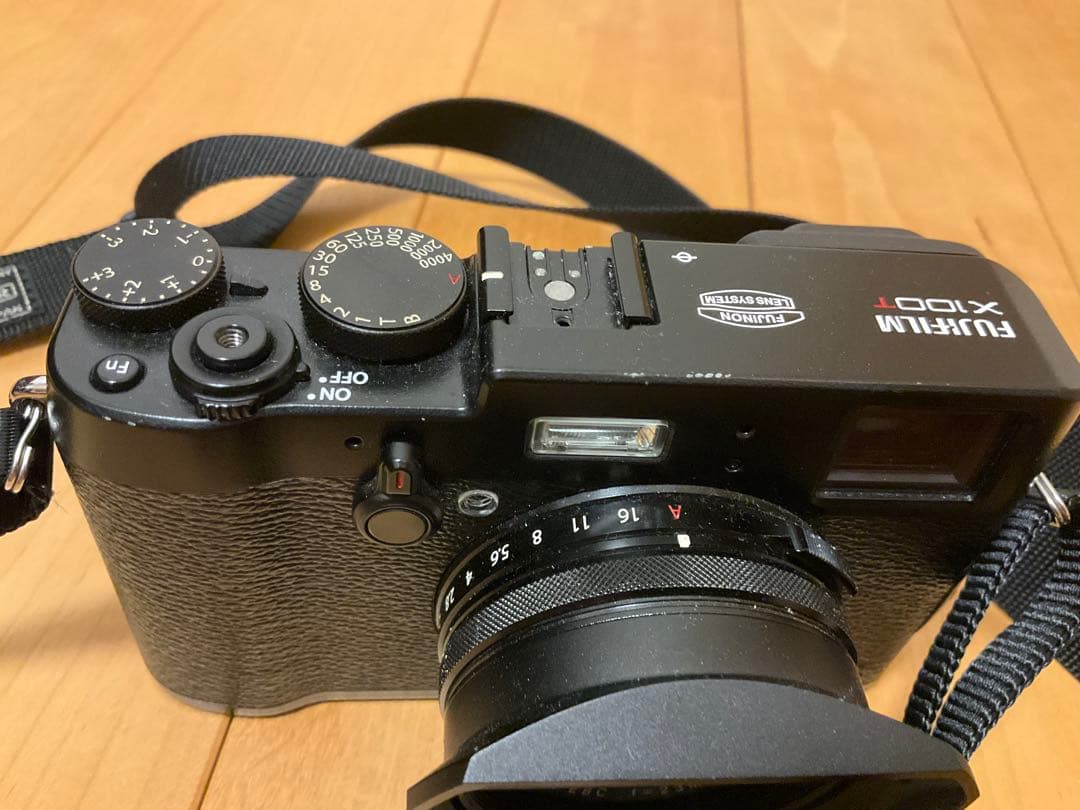 デジタルカメラ FUJI X100T