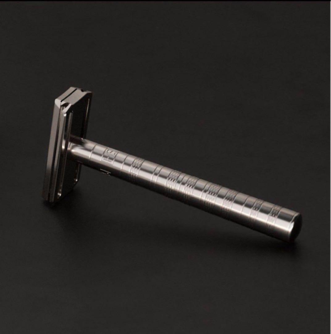 ヘンソンシェービング/Ti22/チタン／ミディアム