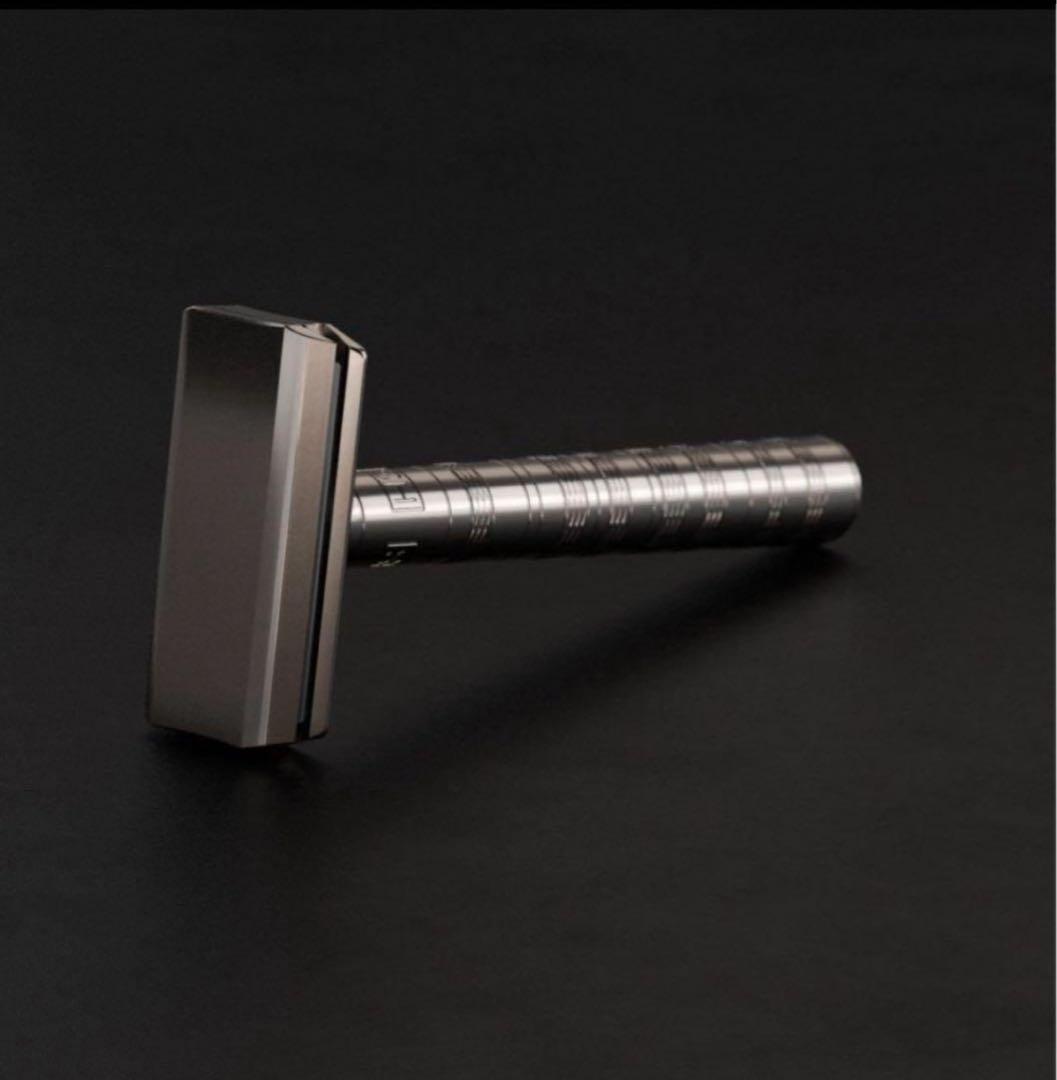 ヘンソンシェービング/Ti22/チタン／ミディアム