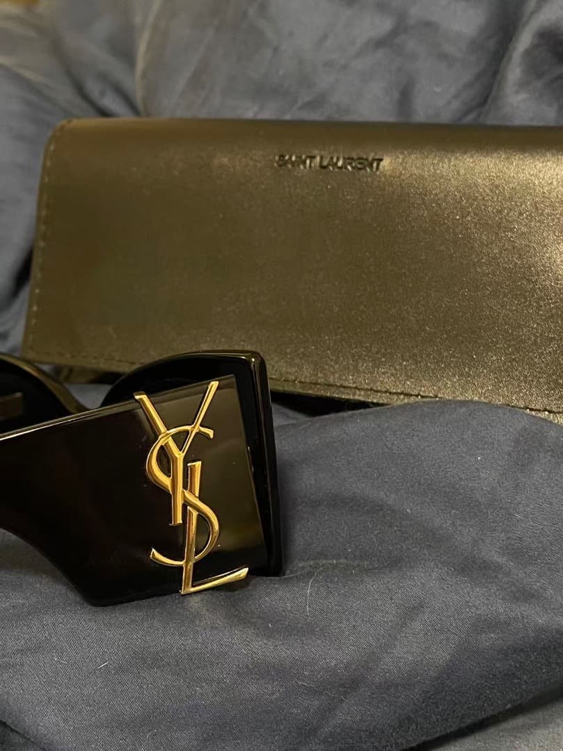 SAINT LAURENT スクエア型サングラス ブラック