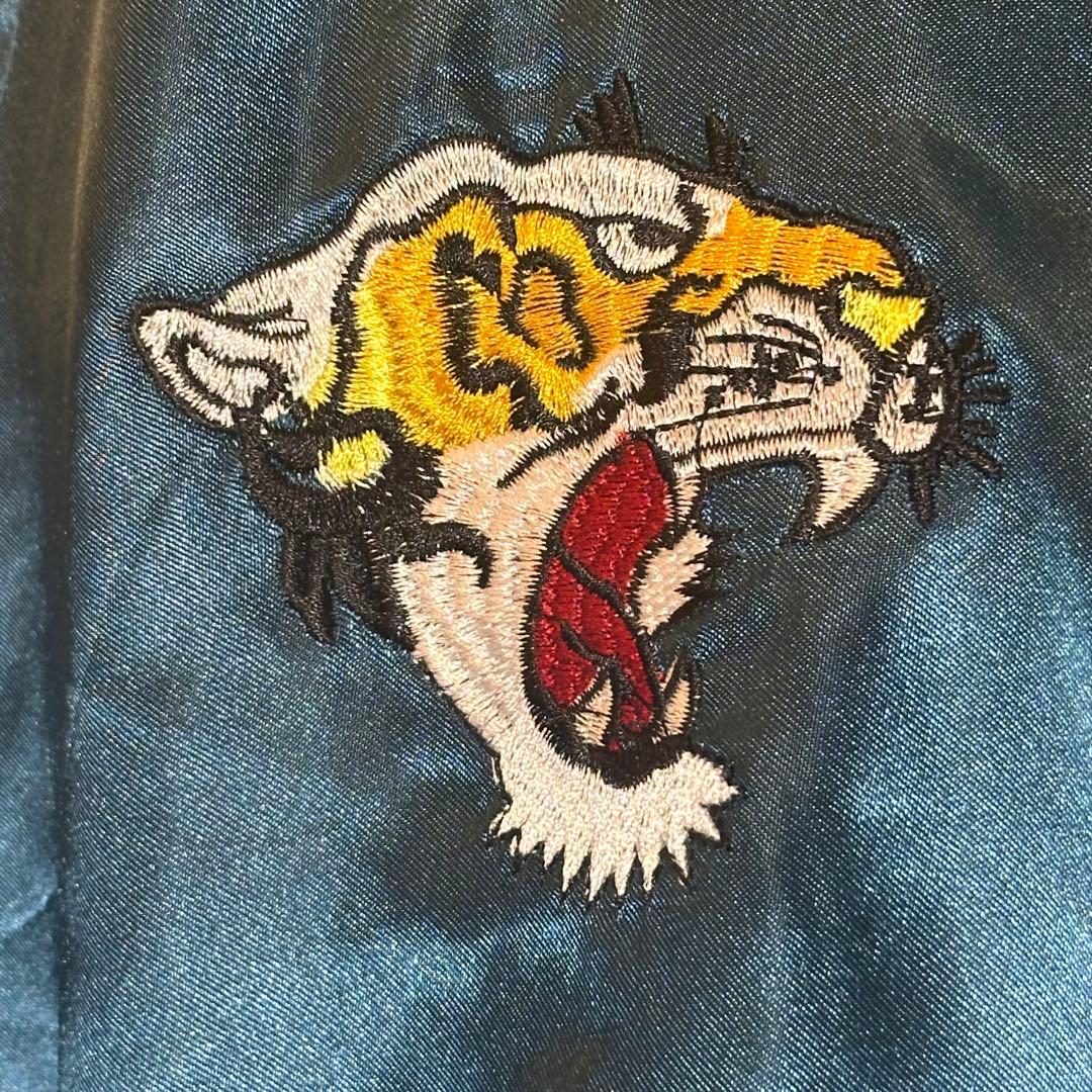 【新品未使用】刺繍スカジャン 虎×富士 ブルー L〜XL 和柄 ブルゾン