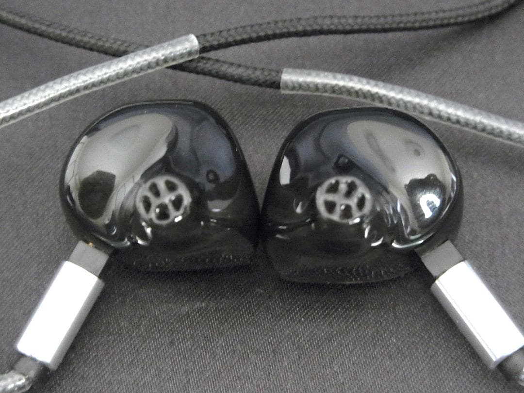 使用僅少・極美品 EMPIRE EARS ODIN 新4.4mmプラグ版