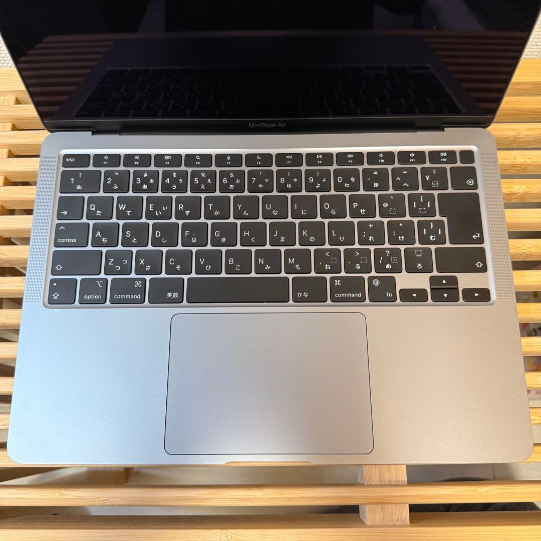 【美品】Apple MacBook Air 13-inch (m1 2020)