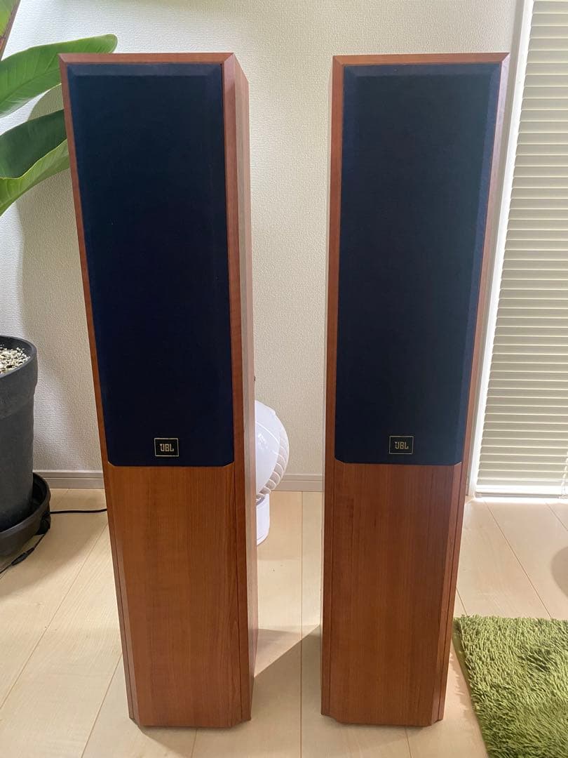 JBL A550 フロアスタンディングスピーカー