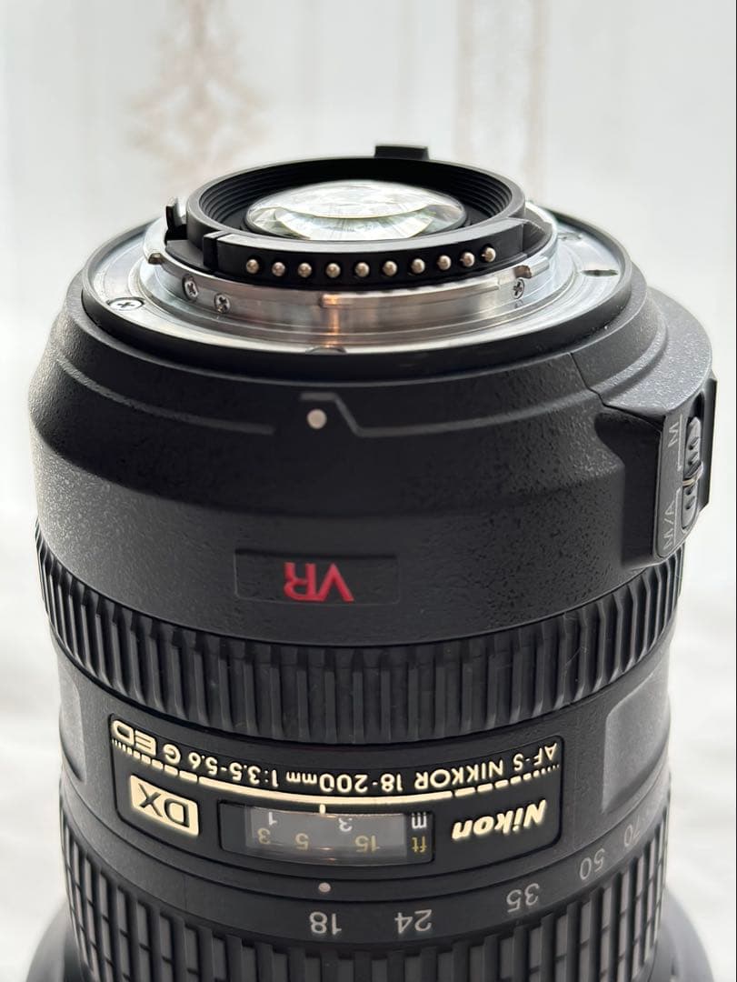 ニコン Nikon AF-S NIKKOR 18-200mm F3.5-5.6G