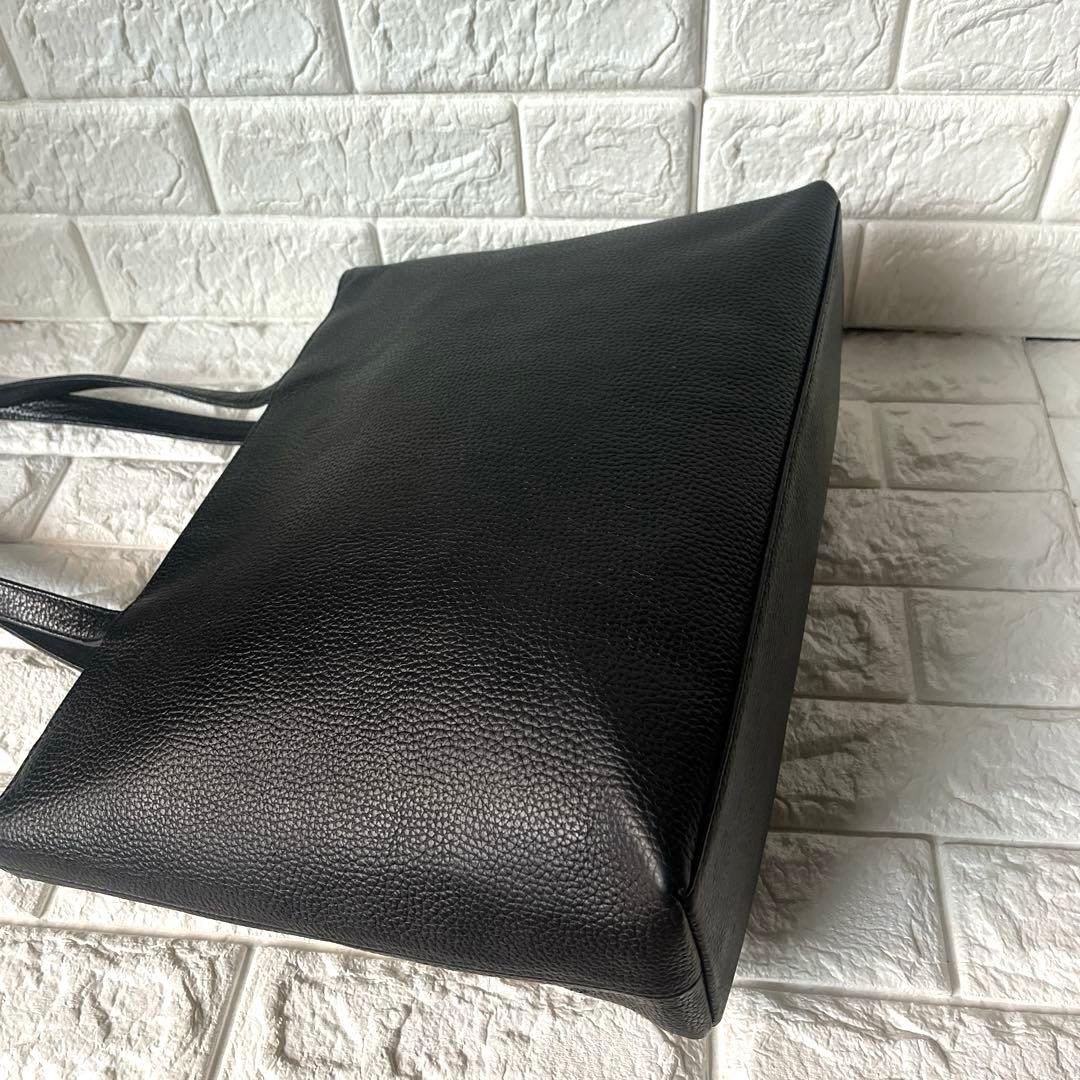 【美品】HushTug トートバッグ 肩掛け 本革 レザー A4可 シボ革 黒