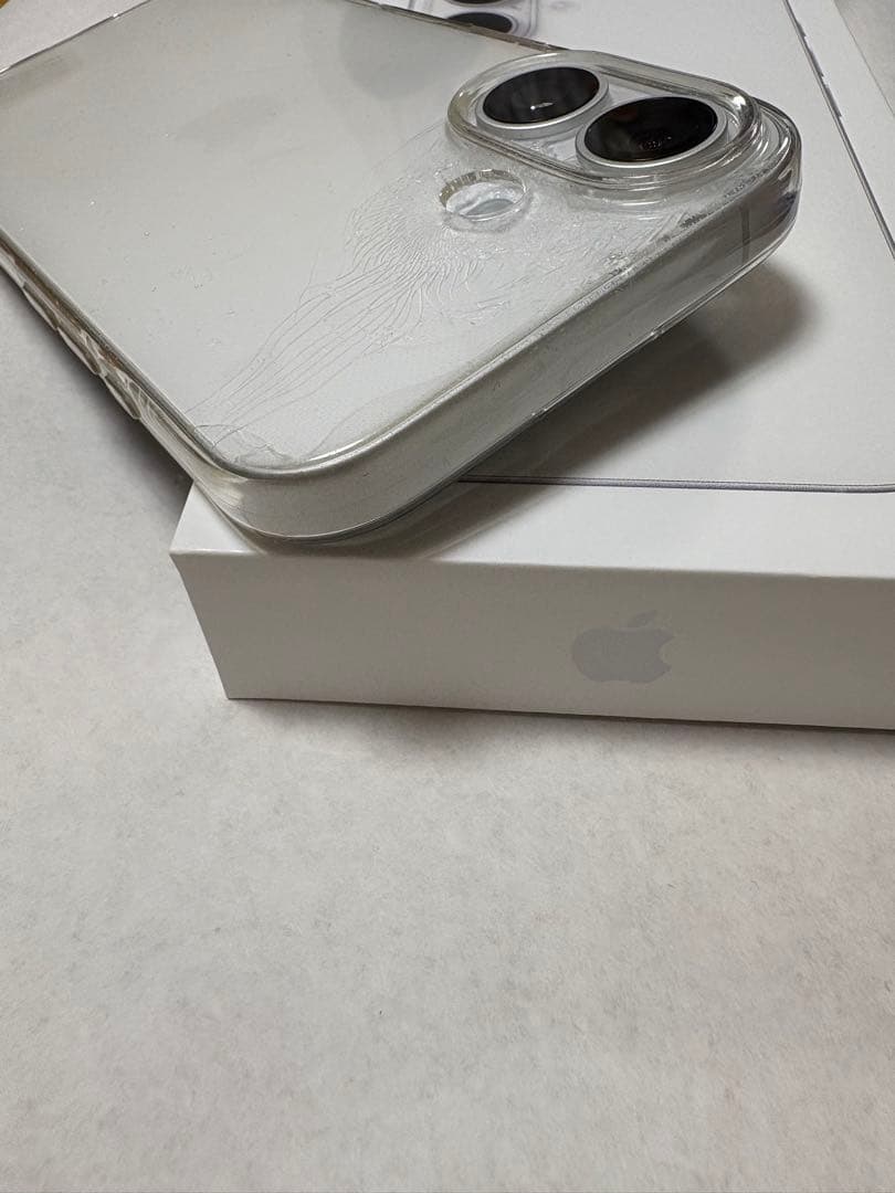 d*a様 ［ジャンク品]iPhone16 256GB