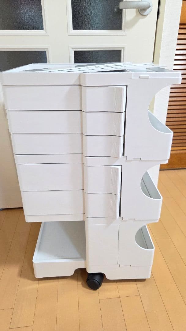 ★正規品★ジョエ・コロンボ　ボビーワゴン 3段5トレイ ホワイト★美品★