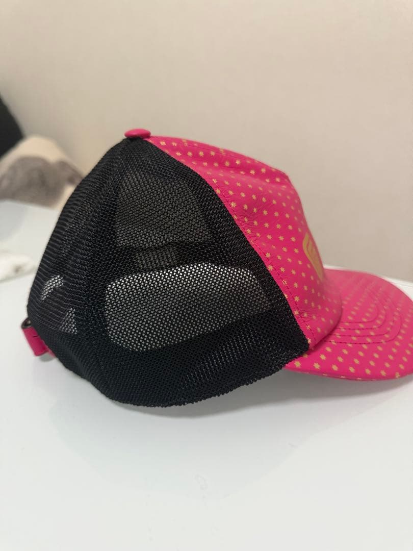 GUCCI ピンク キャップ 希少