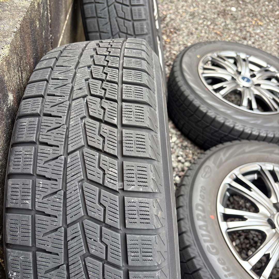 ヤリスクロス　スタッドレス 205/65/16 ヨコハマICE GEARD