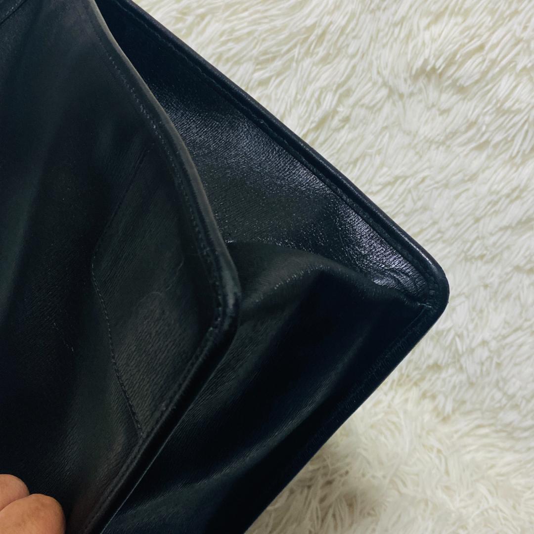 GUCCI グッチ ビジネスバッグ A4収納可 ゴールド金具 黒 レザー 自立