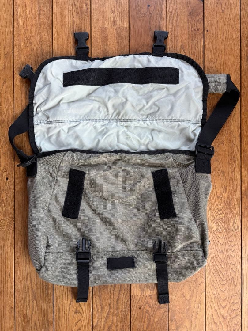 Patagonia half mass ハーフマス　グレー